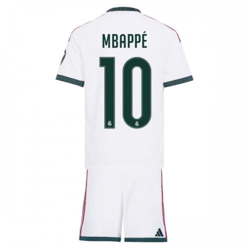 Fodboldsæt Real Madrid Mbappé 10 Hjemmebanetrøje 2026-27 TIL Børn Fodboldsæt Real Madrid Mbappé 10 Hjemmebanetrøje 2026-27 TIL Børn