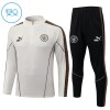 Manchester City Trænings Sweatshirt 2026-27 Kvart-Zip Grå TIL Børn Manchester City Trænings Sweatshirt 2026-27 Kvart-Zip Grå TIL Børn