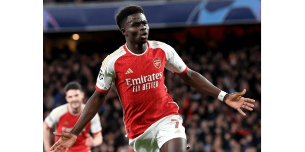 I Champions League spillede Arsenal uafgjort 2-2 mod Bayern på hjemmebane