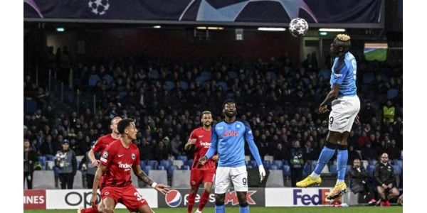 Champions League: Napoli besejrede Eintracht Frankfurt 3-0, 3 hold i Serie A gik videre til kvartfinalen