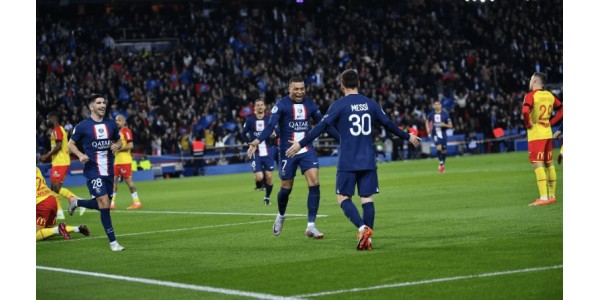 Ligue 1-Messi et Mbappe scorede, PSG 3-1 Lens