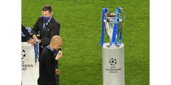 Vinder Manchester City 3 trofæer i denne sæson?