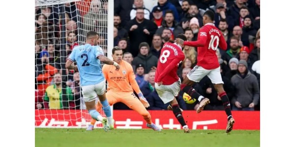 Manchester United 2-1 Manchester City, kontroversielt mål