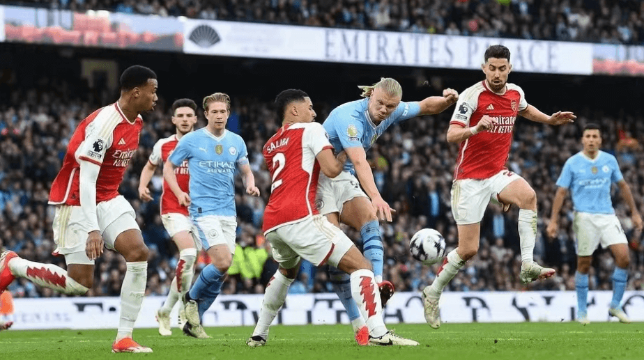 Manchester City 0-0 Arsenal! Liverpool vender tilbage til toppen af Premier League!