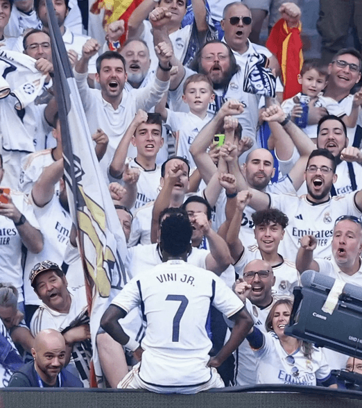 Real Madrid slog Barcelona 4-1 for at vinde den spanske Super Cup
