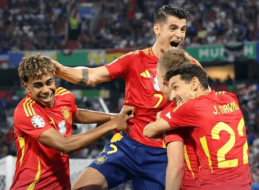 Spanien er videre til Europa Cup-finalen