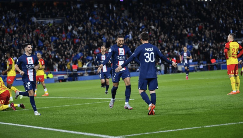 Ligue 1-Messi et Mbappe scorede, PSG 3-1 Lens